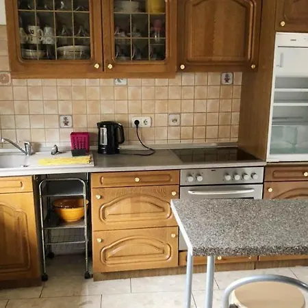 Monteurwohnung In Apartamento *